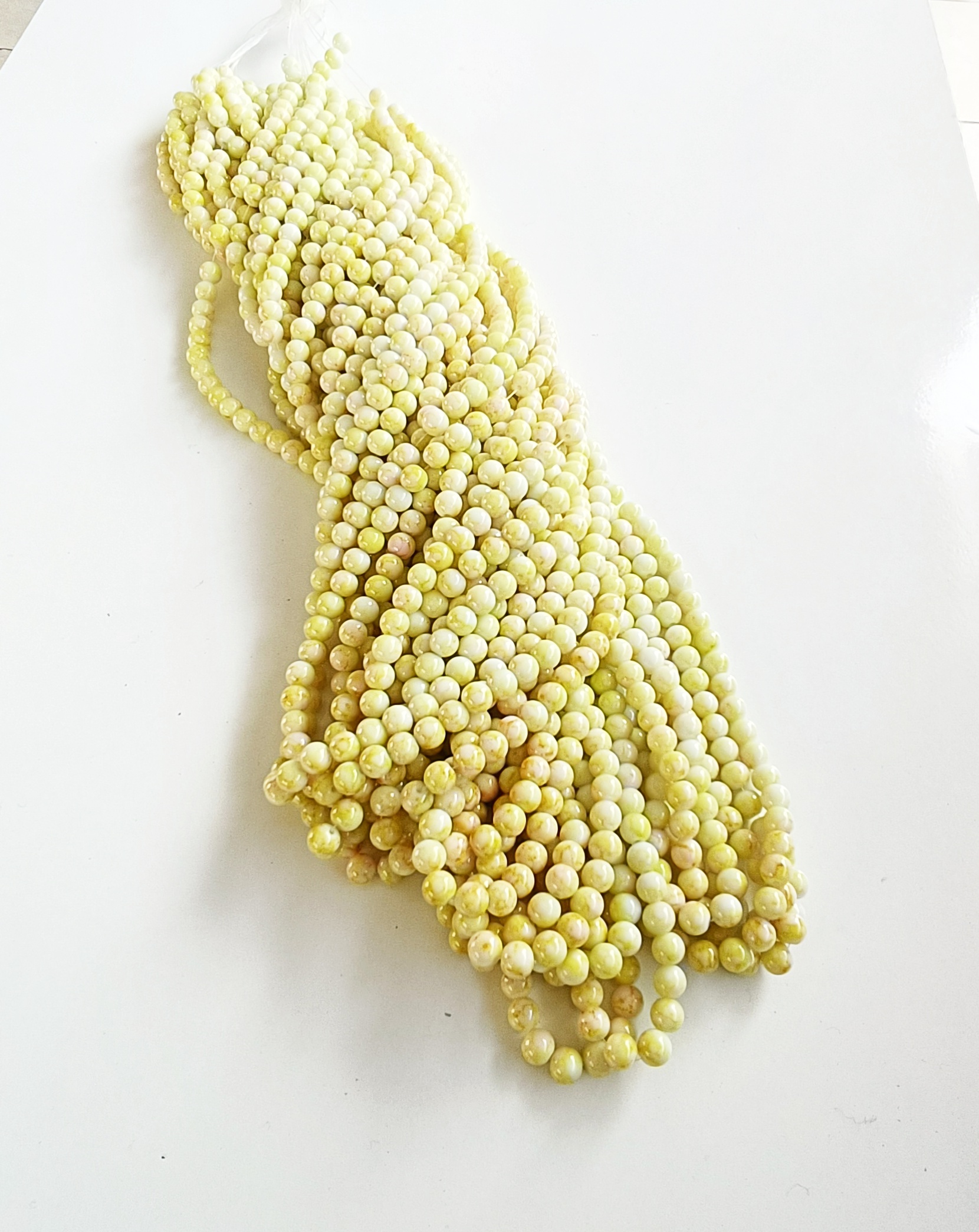 Alaca Sarı 8mm. Dizi Cam Boncuk