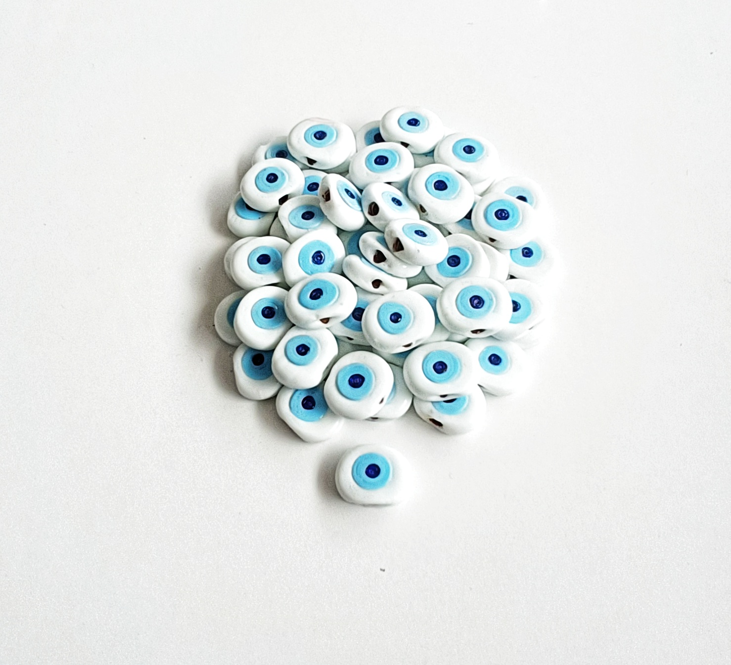 Beyaz Cam Danagöz Nazar Boncuğu