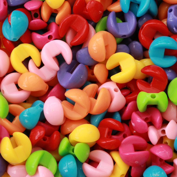  Geçmeli Plastik Boncuk 6mm Pb005