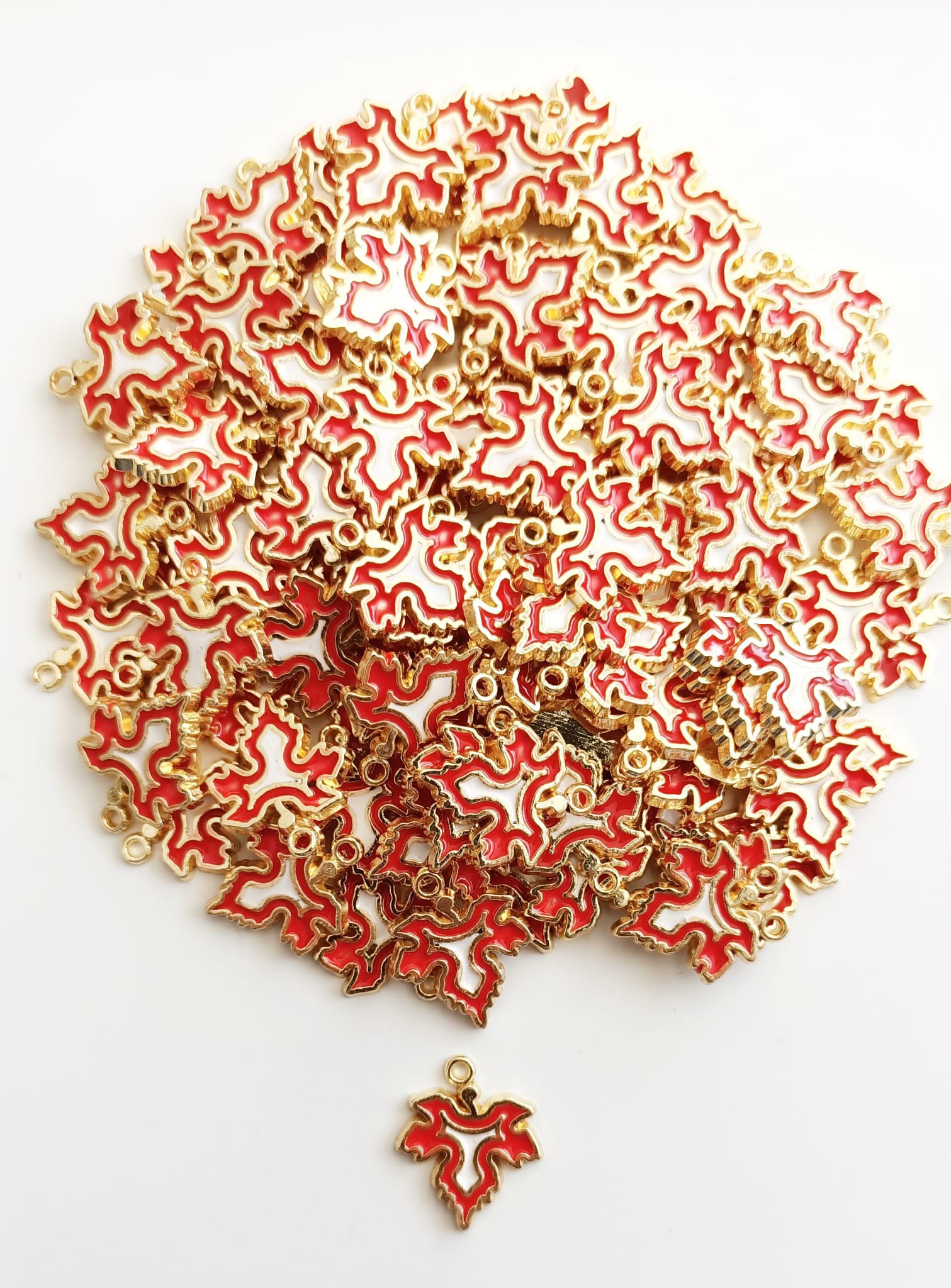 Kırmızı Mineli Yaprak Kolye Ucu