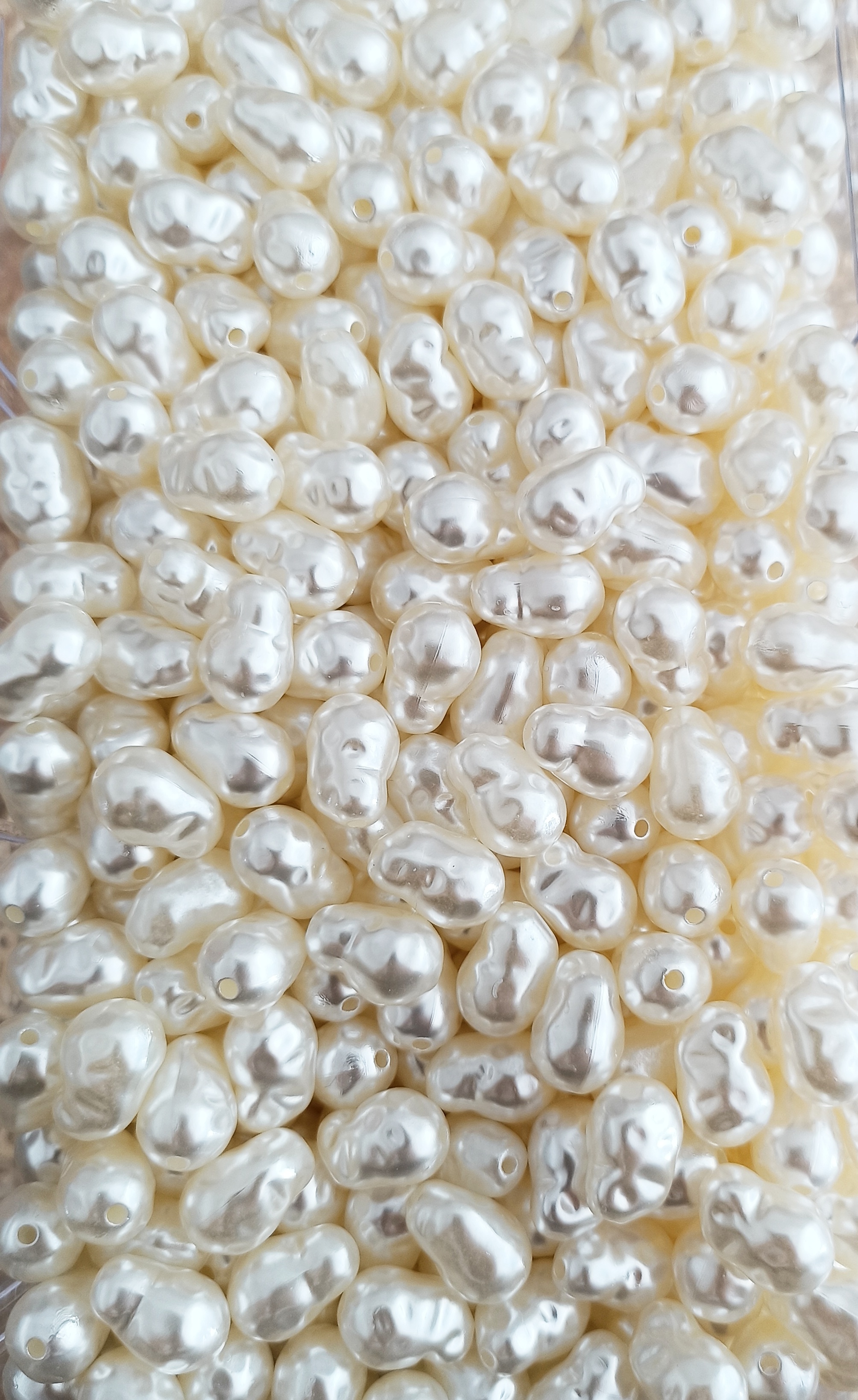 Şekilsiz Plastik İnci