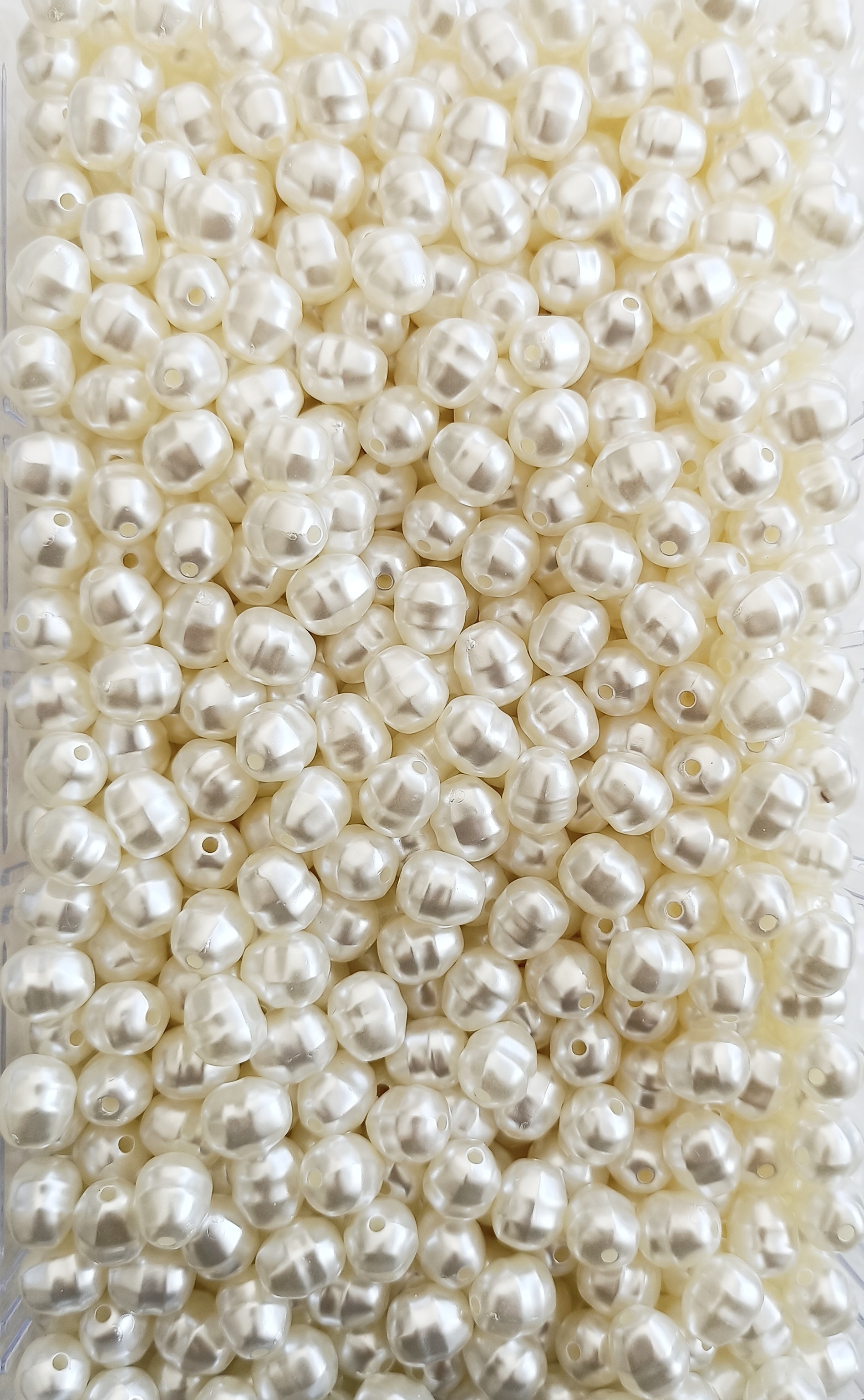 Şekilsiz Plastik İnci