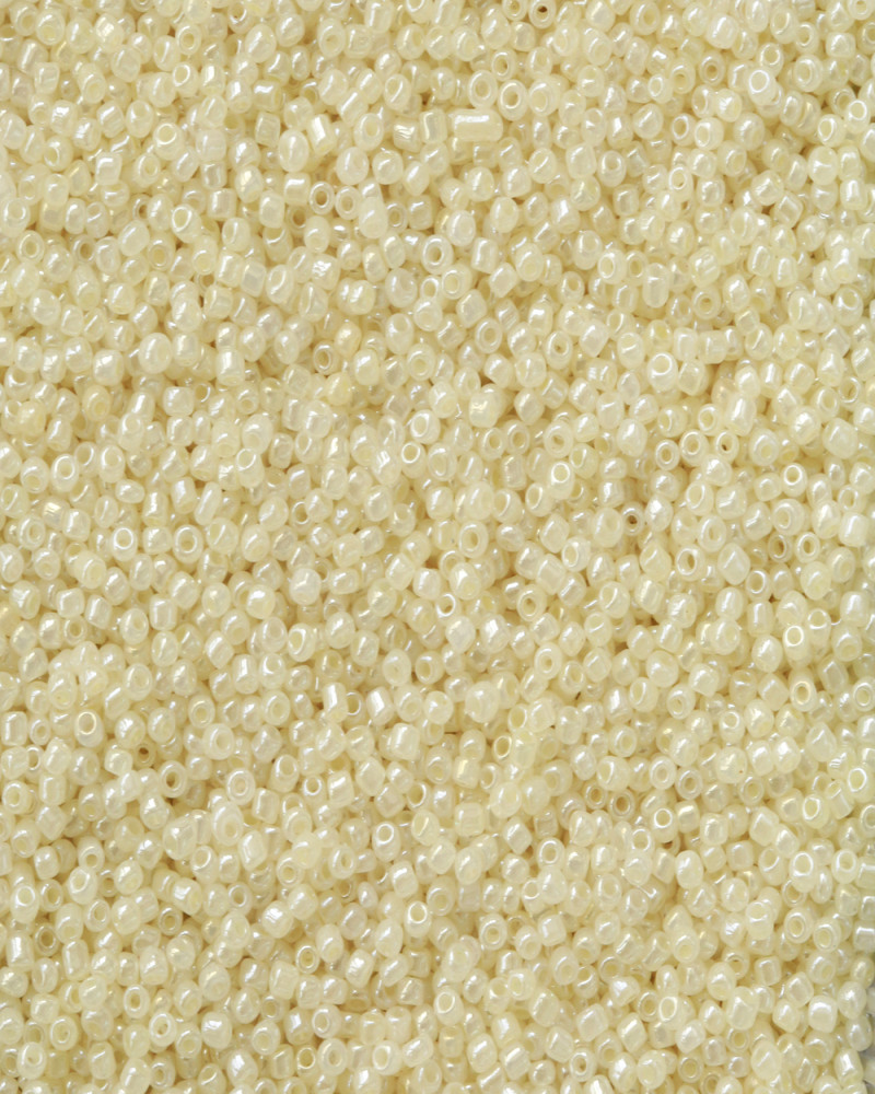 Kırık Beyaz 11/0 Dökme Kum Boncuk Dkb0210