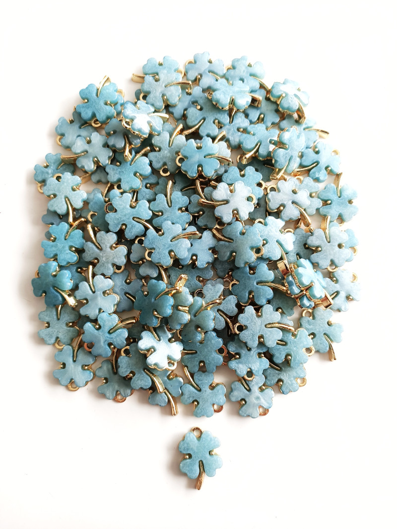 Gold Buz Mavisi Yonca Tek Kulp Takı Ucu